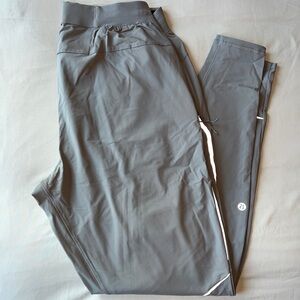 Men’s Lululemon joggers grey sz medium